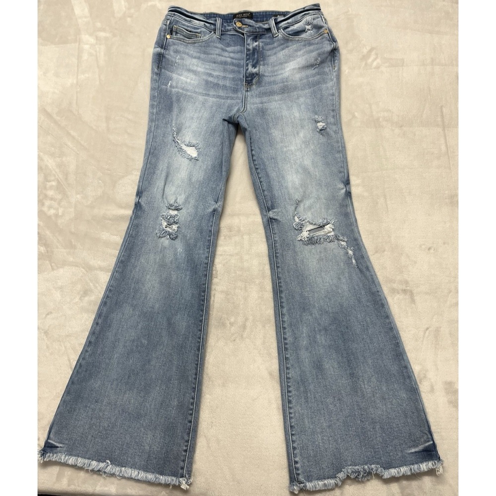 Judy Blue Flare Jean Women 13/31 Blue Wash High Rise Raw Hew Distressed City